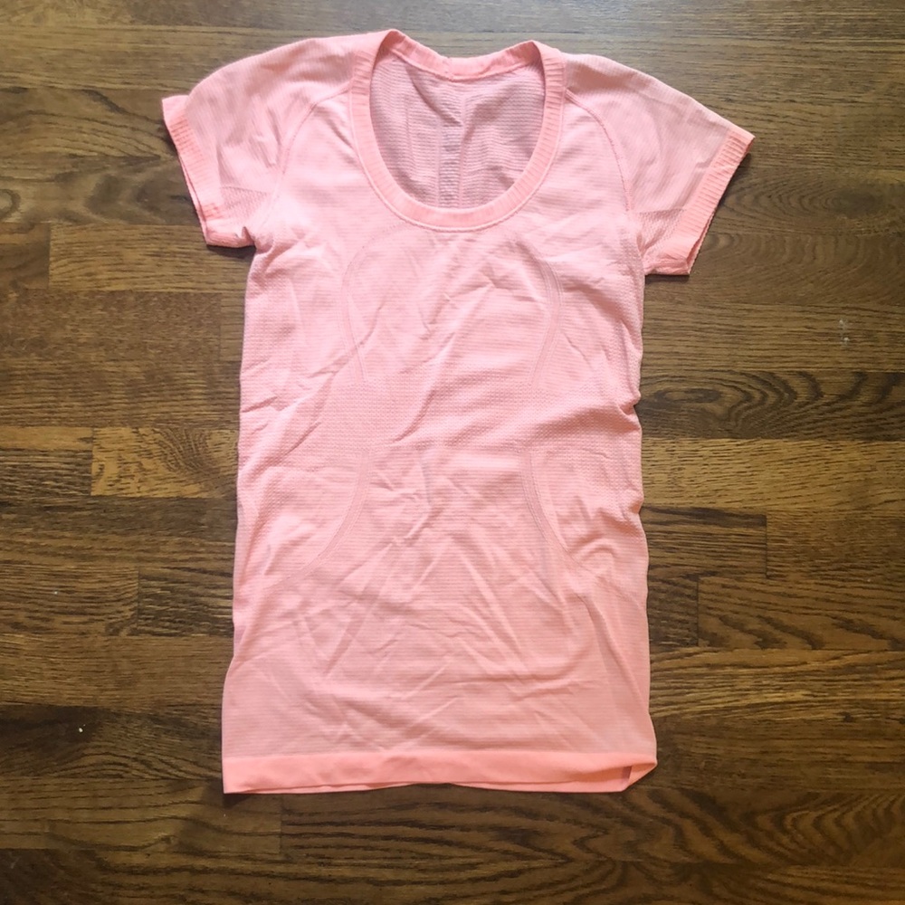Lululemon pretty pink run swiftly size 4